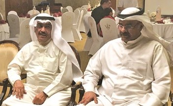 نائب رئيس التحرير الزميل عدنان الراشد والزميل علي الفضالة خلال الغبقة﻿