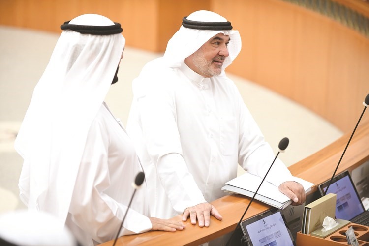 صالح عاشور وسعدون حماد﻿