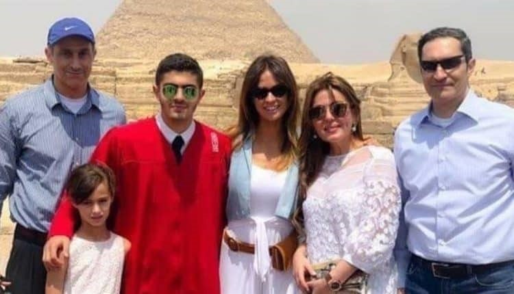 شاهد.. هكذا احتفلت أسرة مبارك بتخرج حفيده