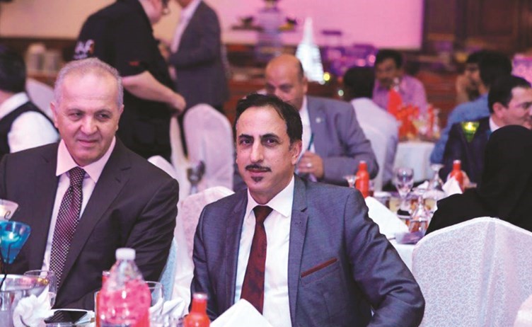 القائم بالأعمال اللبناني ماهر خير مع الحضور﻿