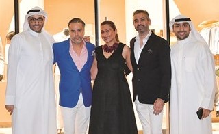 فواز البعيجان وعبدالعزيز العلي مع الأخوين مانو وآرفند آريا 	(قاسم باشا)﻿