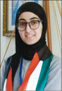 الطالبة المتفوقة نور عواد العدواني