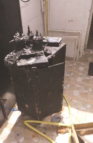 الحريق أتى على الطباخ﻿