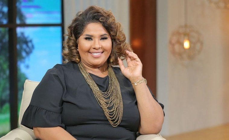 بالفيديو.. هيا الشعيبي تقلد إليسا...  ولكن لماذا اعتذرت ؟