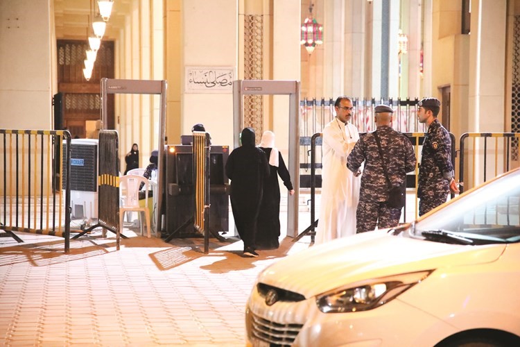 بوابات أمنية﻿