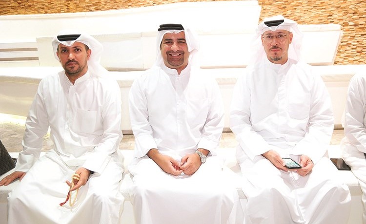 مجبل الأيوب وشملان البحر ويوسف الشلال﻿