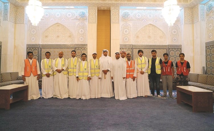 فريق بيتك في المسجد الكبير﻿