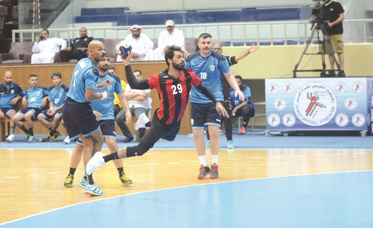 «يد» خيطان لتجديد عقود الهاجري والجيماز