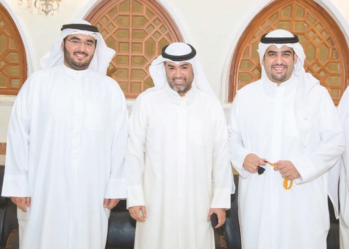 النائب عمر الطبطبائي مهنئا﻿