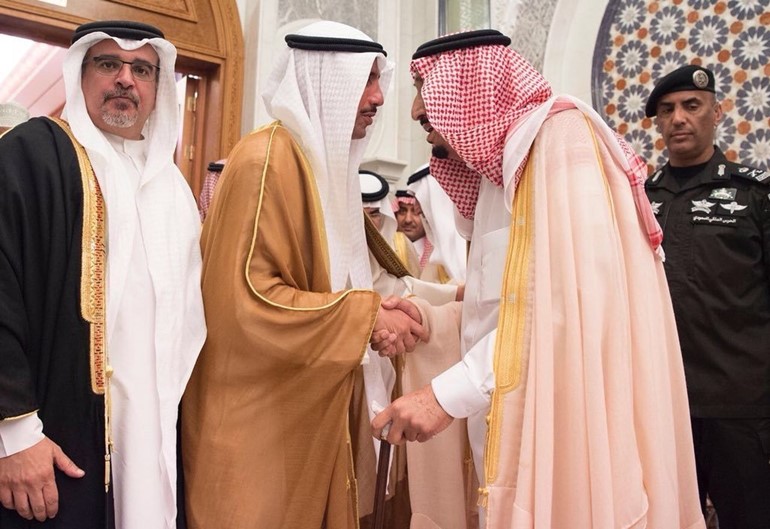 خادم الحرمين الشريفين يستقبل رئيس مجلس الأمة