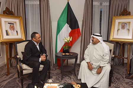 ناصر صباح الأحمد يؤكد عمق العلاقات الكويتية السعودية وحرص الطرفين على تعزيزها