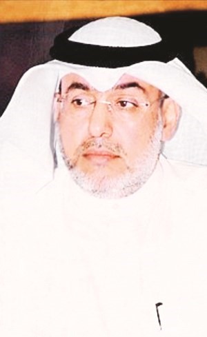 عبدالعزيز الكندري ﻿