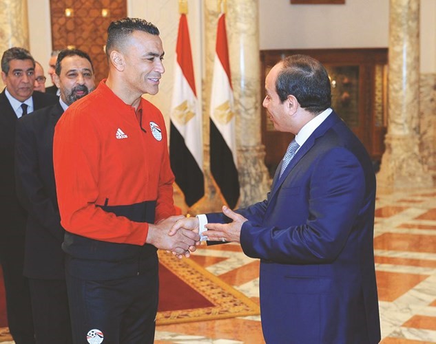 وحديث باسم مع كابتن المنتخب عصام الحضري﻿