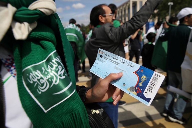 "الدب الروسي" يقسو على "الصقور الخضر" ويسقطهم بخماسية نظيفة في افتتاح "كأس العالم 2018"