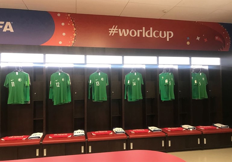 "الدب الروسي" يقسو على "الصقور الخضر" ويسقطهم بخماسية نظيفة في افتتاح "كأس العالم 2018"