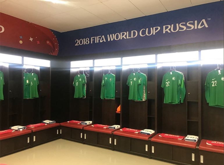 "الدب الروسي" يقسو على "الصقور الخضر" ويسقطهم بخماسية نظيفة في افتتاح "كأس العالم 2018"