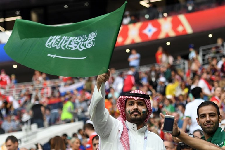 "الدب الروسي" يقسو على "الصقور الخضر" ويسقطهم بخماسية نظيفة في افتتاح "كأس العالم 2018"
