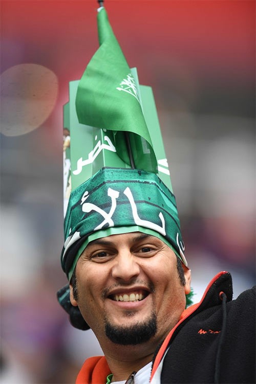 "الدب الروسي" يقسو على "الصقور الخضر" ويسقطهم بخماسية نظيفة في افتتاح "كأس العالم 2018"