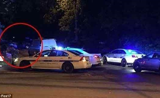 يُقتلان بحادث سيارة خلال عودتهما من جنازة ابنهما