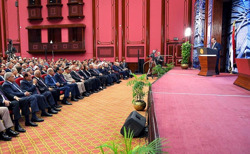 الرئيس عبد الفتاح السيسي يلقي كلمة خلال الاحتفال بذكرى ليلة القدر﻿