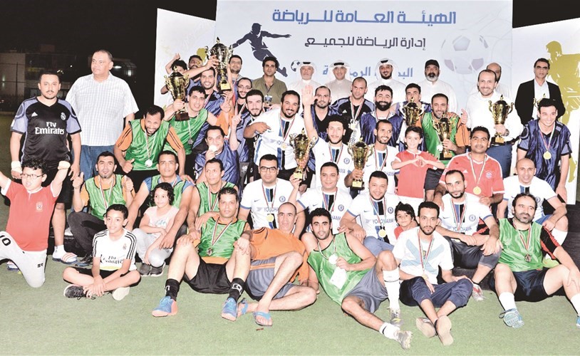 فرحة جميع الفائزين في البطولة﻿