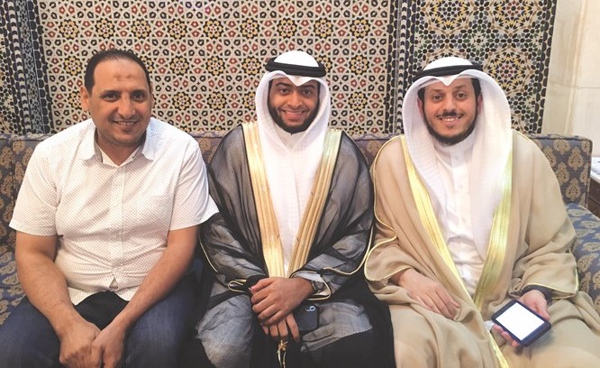 القارئان خالد الجهيم وأحمد النفيس والزميل أسامة أبو السعود ﻿