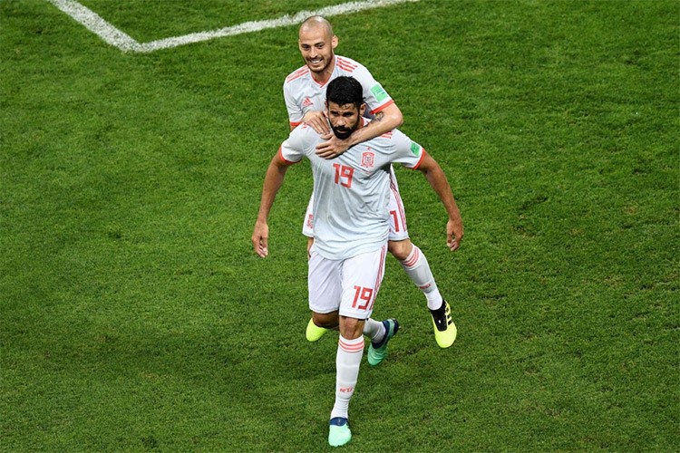نهاية مباراة البرتغال واسبانيا بالتعادل 3 - 3