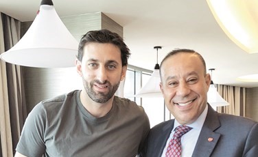 . ومع ميليتو﻿