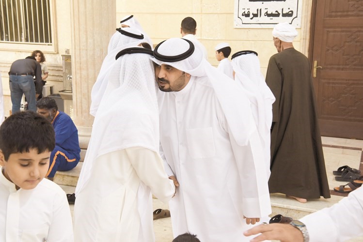 تبادل التهاني بالعيد ﻿