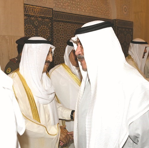 صاحب السمو يتلقى التهنئة من الفريق أول متقاعد محمود الدوسري﻿