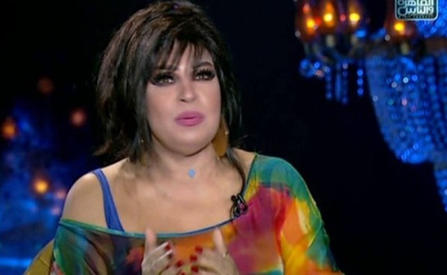 بالفيديو .. فيفي عبده كاشفة سبب ابتعادها عن الرقص: يا ناس يا شر كفاية أرّ!