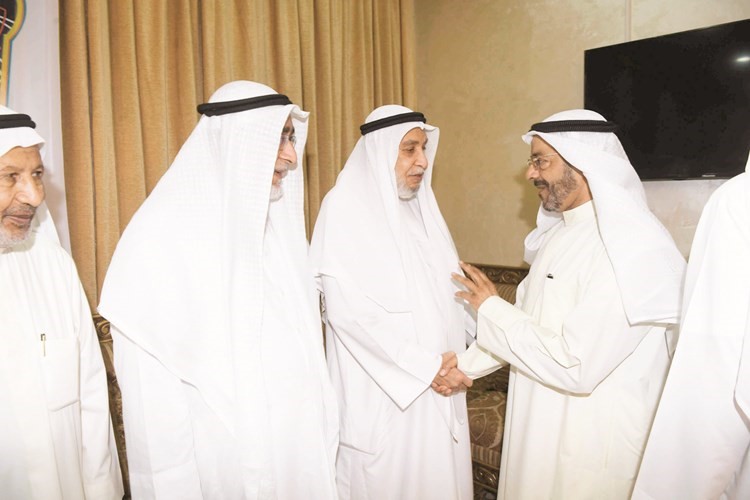 د.ناصر الصانع مهنئا﻿