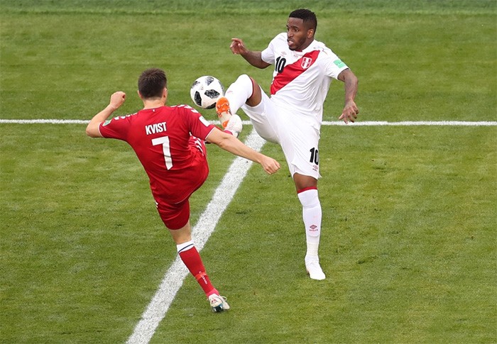 الدنمارك تتغلب على بيرو بهدف نظيف