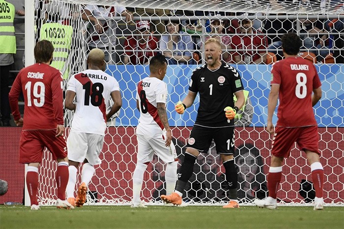 الدنمارك تتغلب على بيرو بهدف نظيف