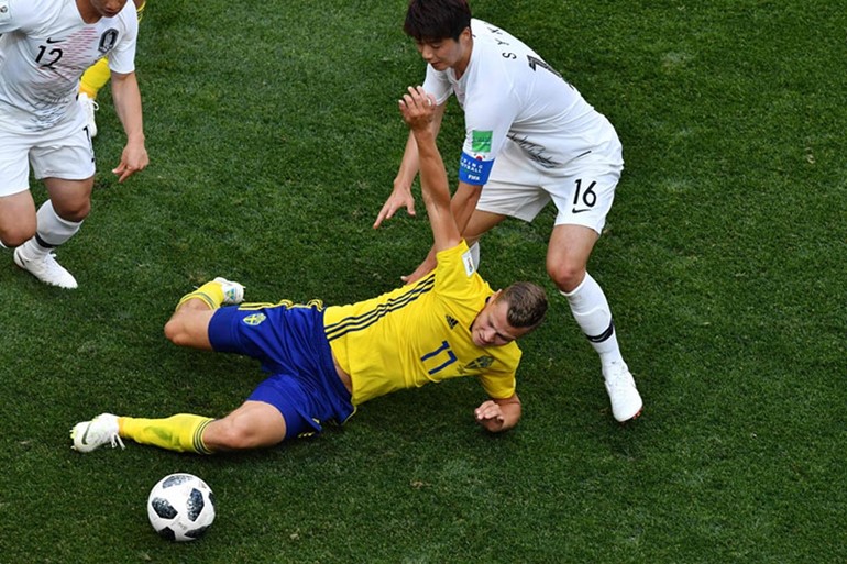 السويد تفتتح مبارياتها في المونديال بالفوز على كوريا الجنوبية بهدف نظيف