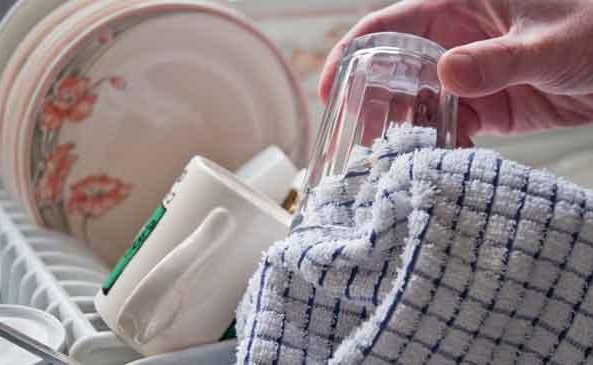 بالصور.. "عش صحيًا" .. 6 أشياء تستخدمها يوميًا فمتى تغيرها أو تستغني عنها