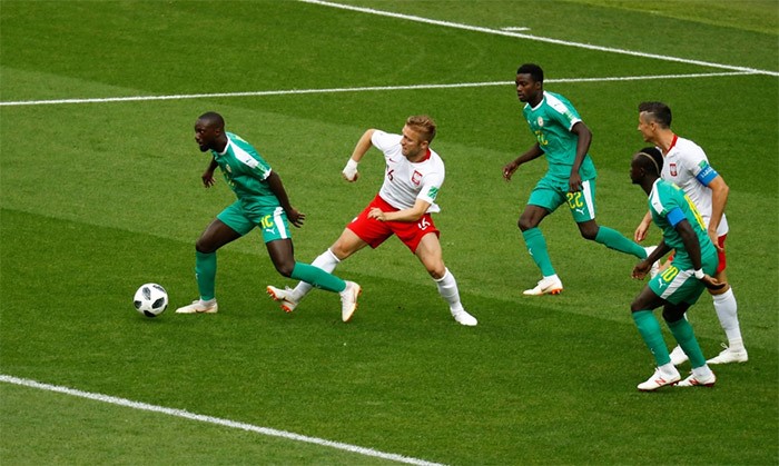 السنغال تسقط بولندا وتحقق الفوز الأفريقي الأول في "روسيا 2018"