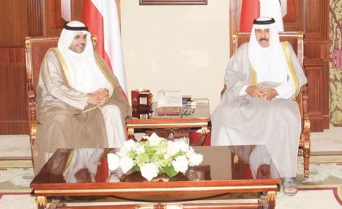 سمو ولي العهد الشيخ نواف الاحمد مستقبلا محمد الجبري ﻿