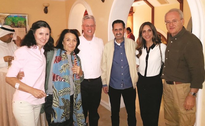 سفراء ألمانيا واليونان والأردن وزوجاتهم﻿