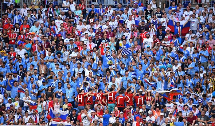 الأوروغواي تتصدر المجموعة الأولى بعد تغلبها على روسيا بثلاثية نظيفة