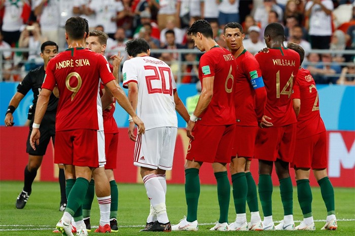 البرتغال يتأهل لدور الـ 16 بعد تعادله الإيجابي مع إيران