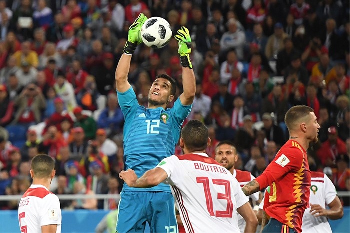 إسبانيا تتأهل لدور الـ 16 رغم تعادلها مع المنتخب المغربي