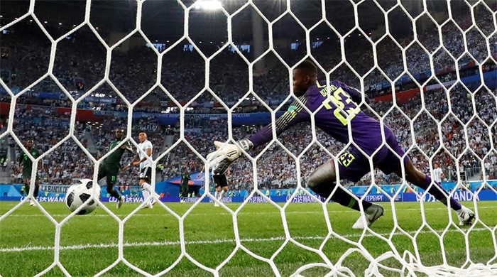 الأرجنتين تُخرج نيجيريا وتتأهل للدور الـ 16