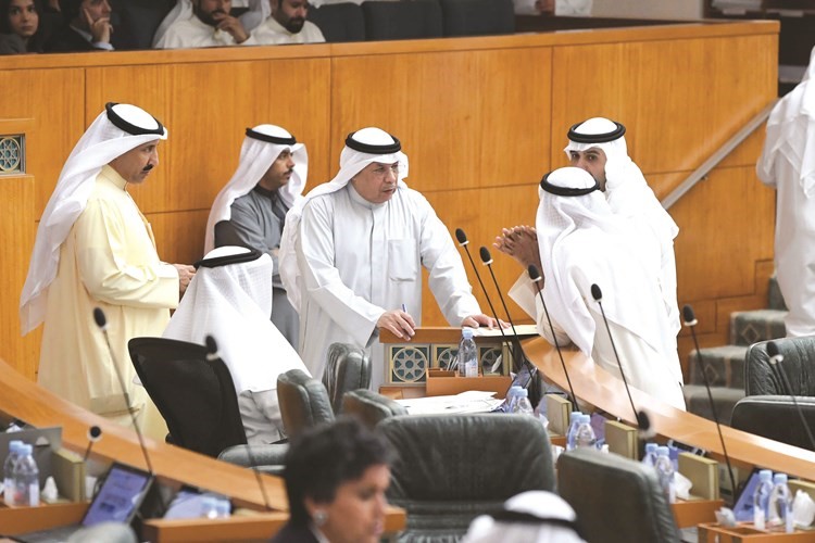 الشيخ خالد الجراح وسعد الخنفور وأنس الصالح﻿