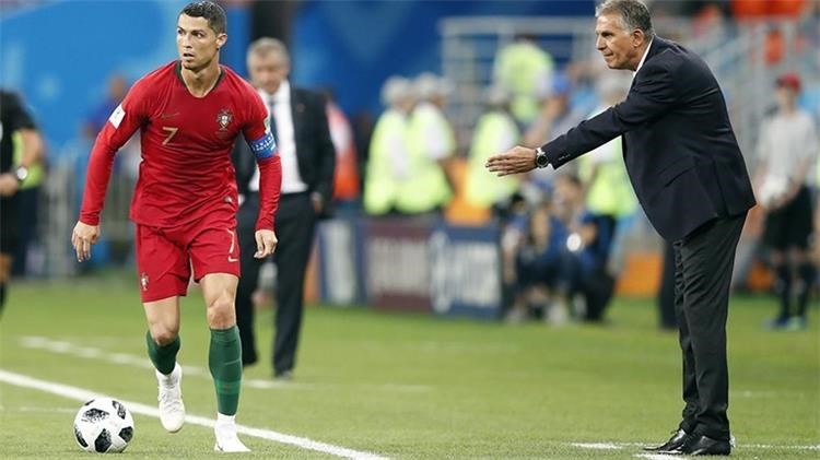 مدرب إيران: رونالدو كان يستحق البطاقة الحمراء