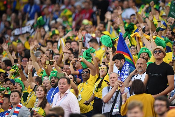 البرازيل تتقدم بهدفين على صربيا