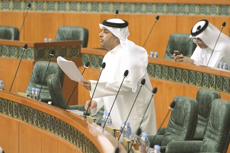 مبارك الحجرف ﻿