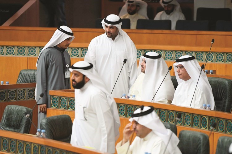 مبارك الحريص وحامد العازمي ويوسف الفضالة وعبدالله فهاد﻿