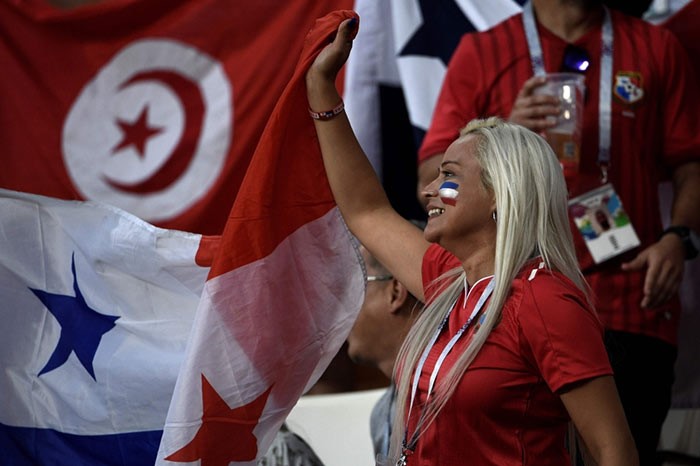 لاعب تونس وهبي خزري يسجل الهدف الثاني في مرمى بنما