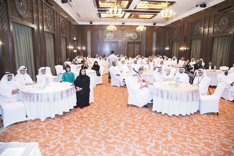 متابعة من الحضور﻿